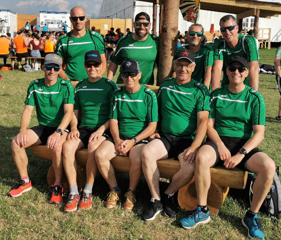 Gruppenfoto der Teilnehmer